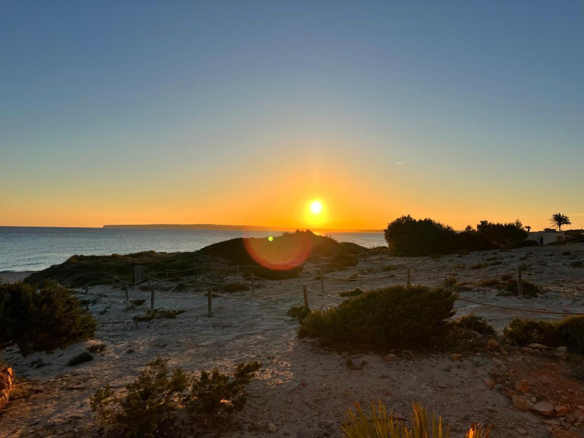 Вілла Arenas Del Mar Formentera Es Arenals Екстер'єр фото
