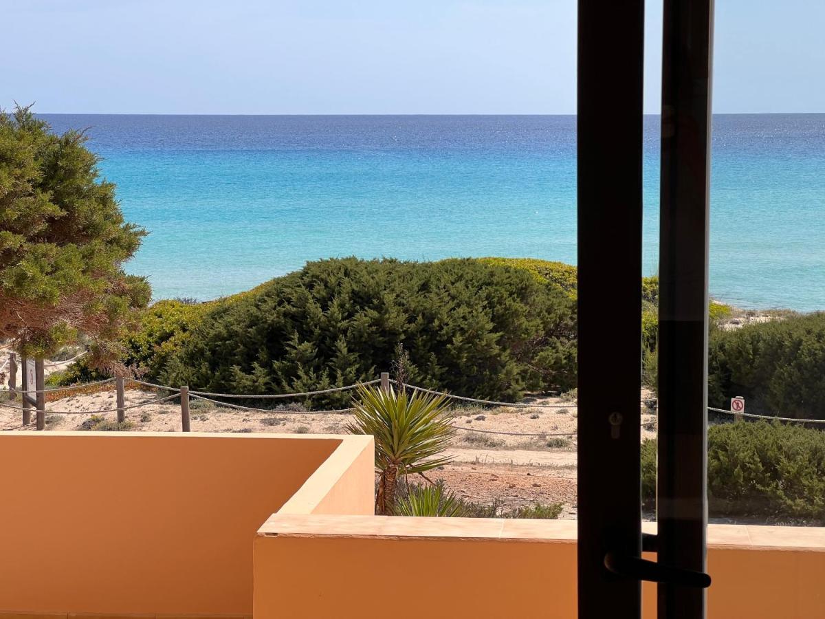 Вілла Arenas Del Mar Formentera Es Arenals Екстер'єр фото