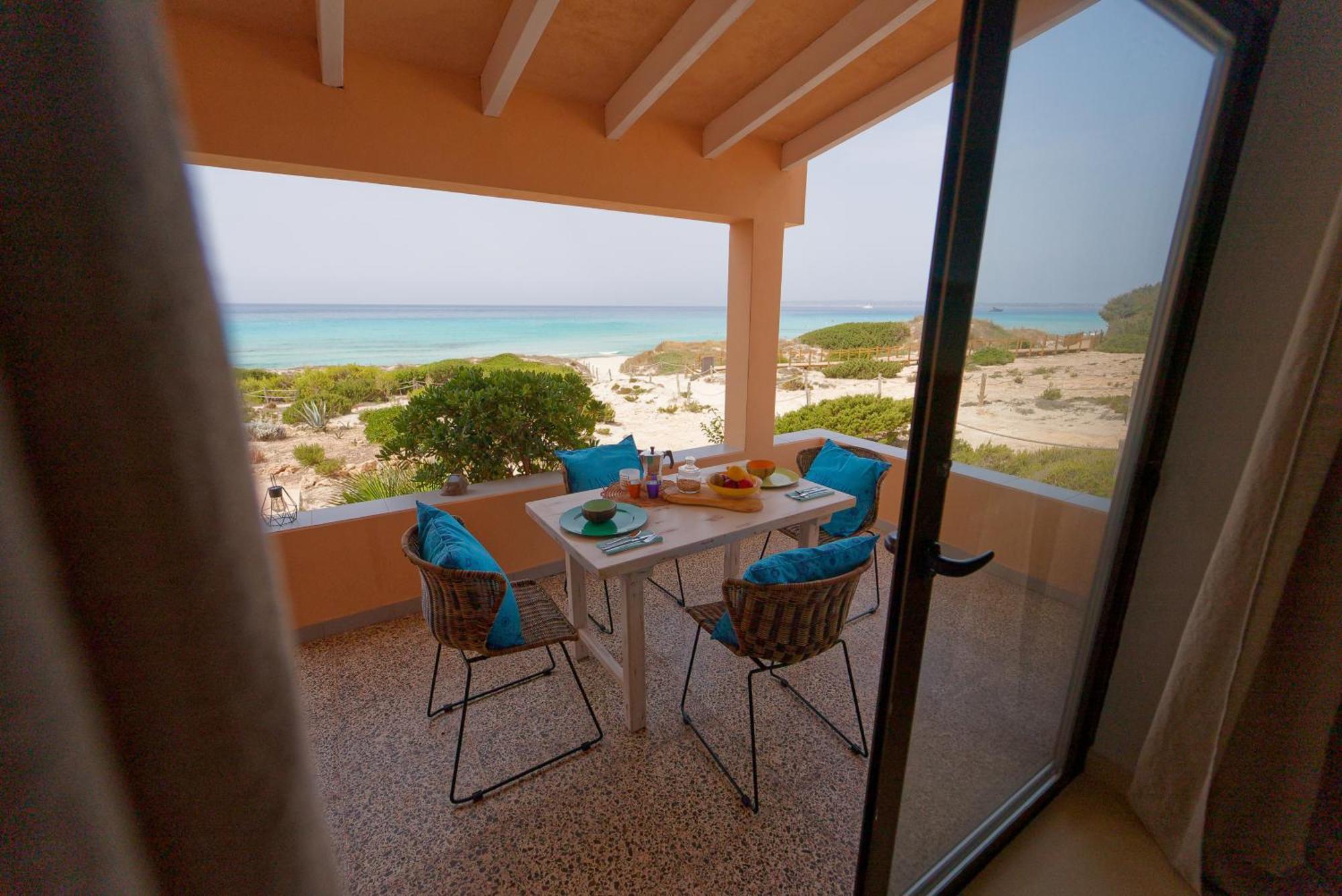 Вілла Arenas Del Mar Formentera Es Arenals Екстер'єр фото