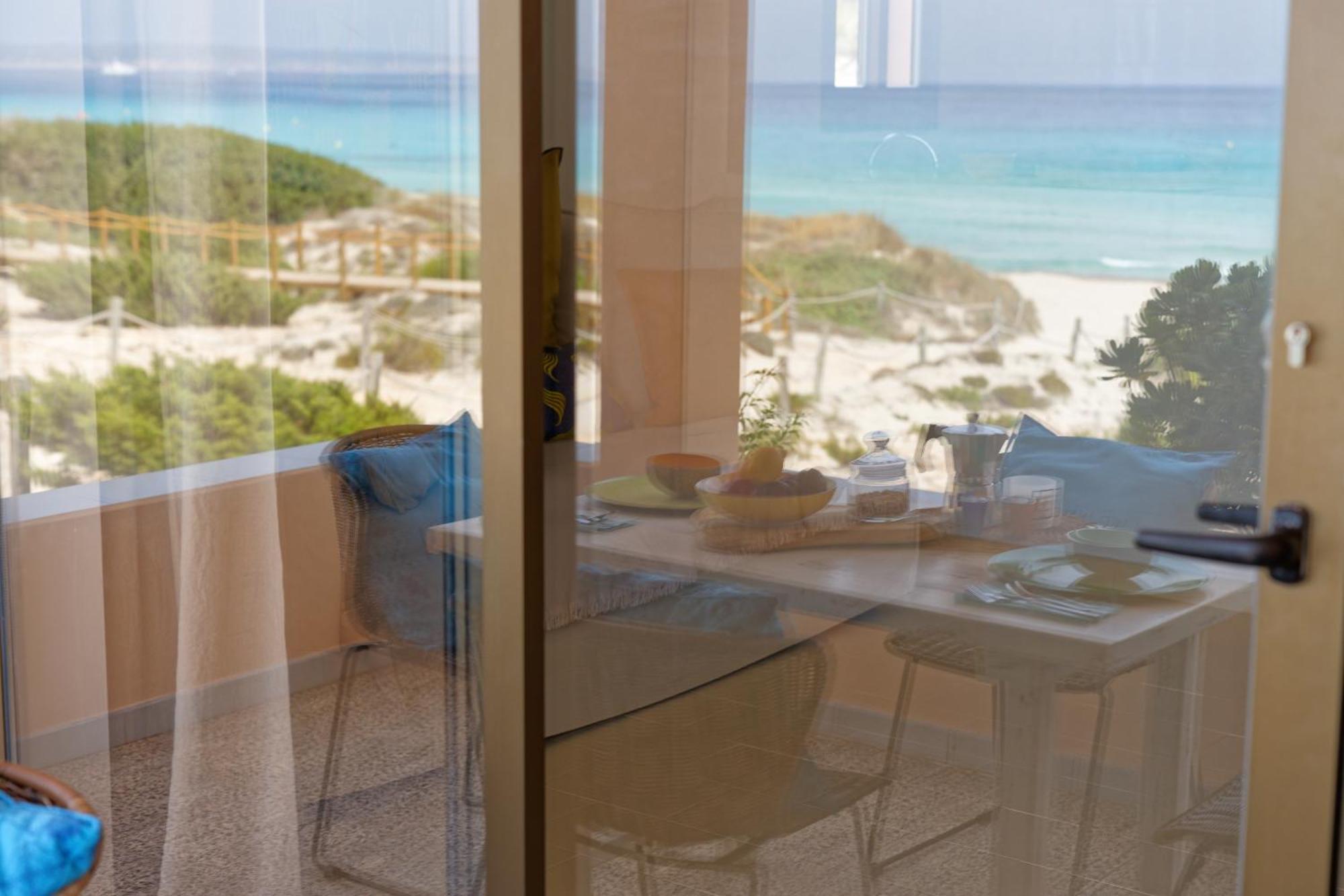 Вілла Arenas Del Mar Formentera Es Arenals Екстер'єр фото