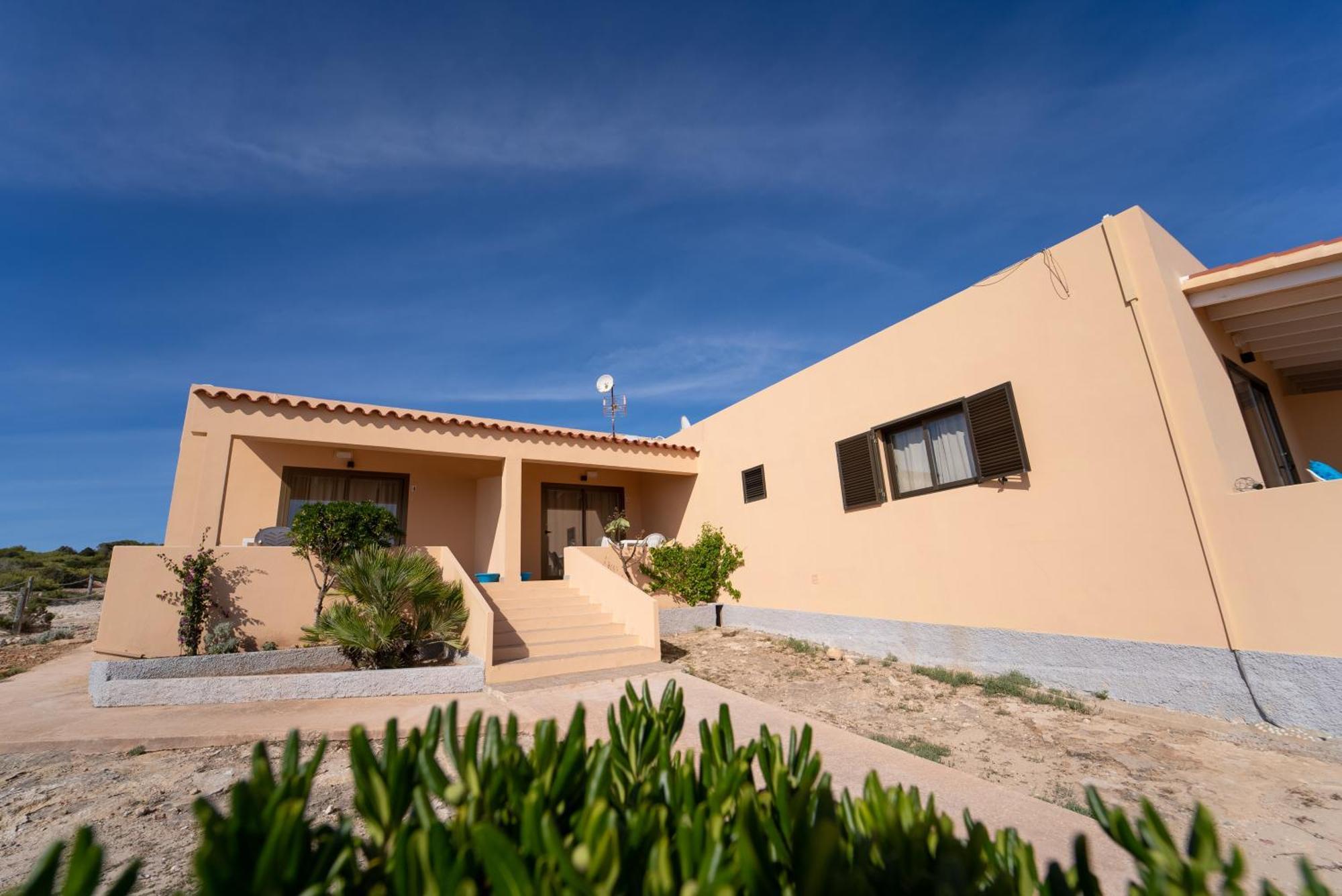 Вілла Arenas Del Mar Formentera Es Arenals Екстер'єр фото